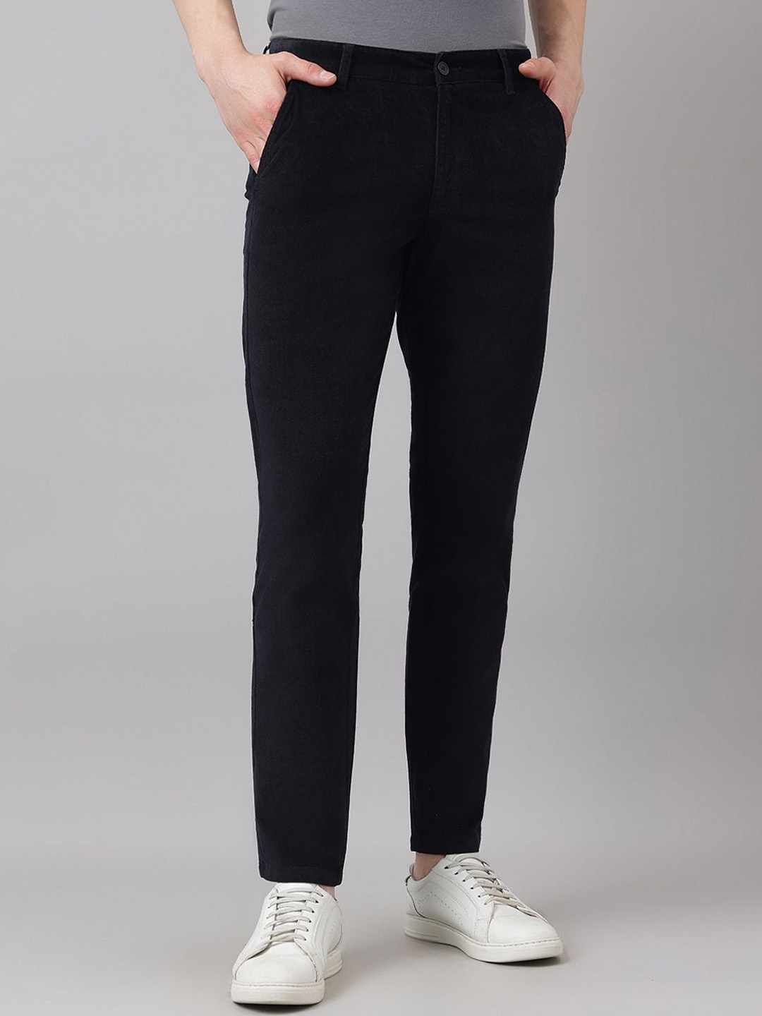 

Richlook Men Textured Regular Fit Mid-Rise Smart Trousers, Black