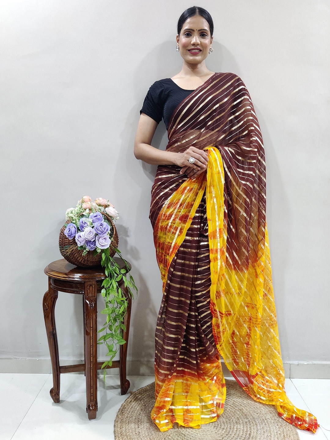 

bansari textiles Striped Printed Kota Saree, Brown