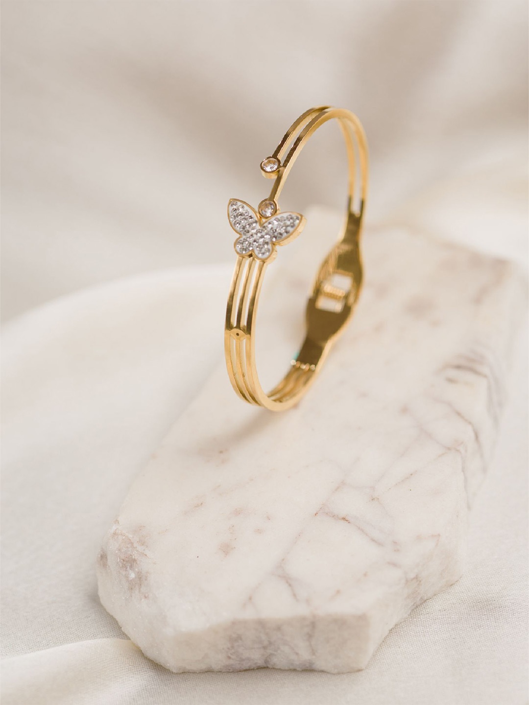 

ARTKLIM Women Gold-Plated Bangle-Style Bracelet