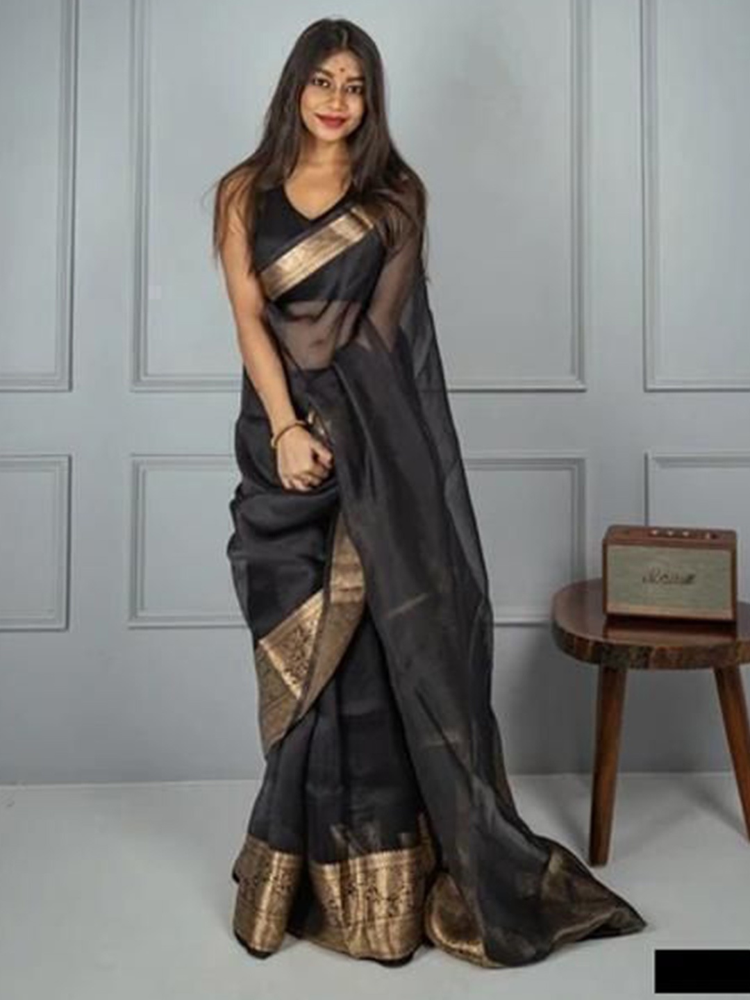 

bansari textiles Zari Chanderi Organza Saree, Black