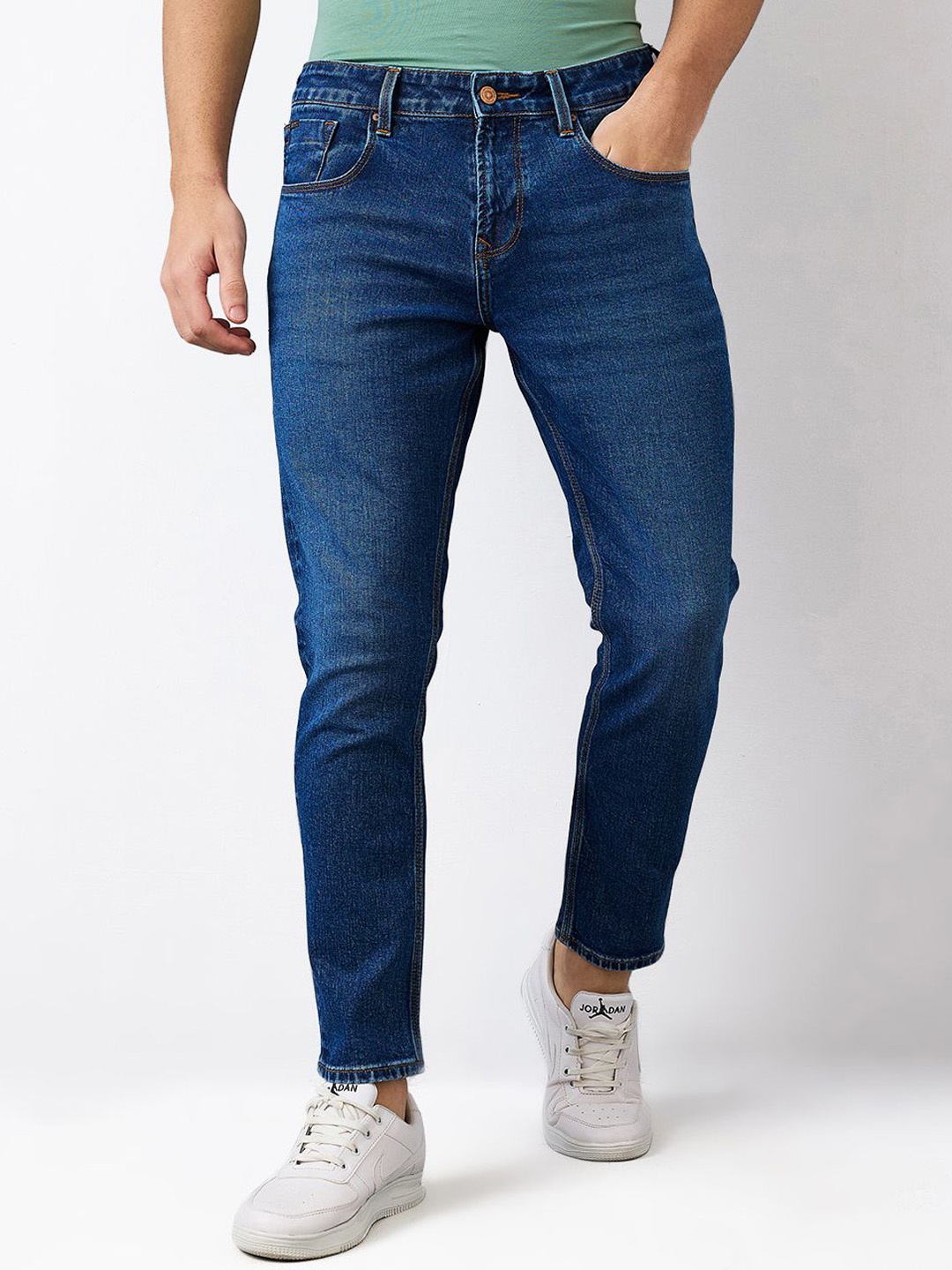 

SPYKAR Men Slim Fit Mid-Rise Light Fade Jeans, Blue