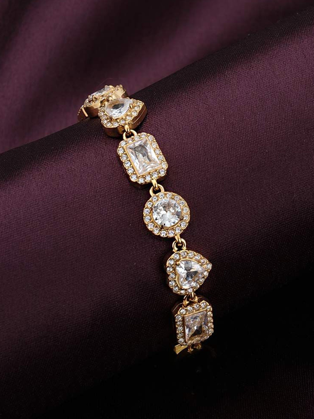 

PALMONAS Gold-Plated CZ Studded Waterproof & Anti-Tarnish Stainless Steel Link Bracelet