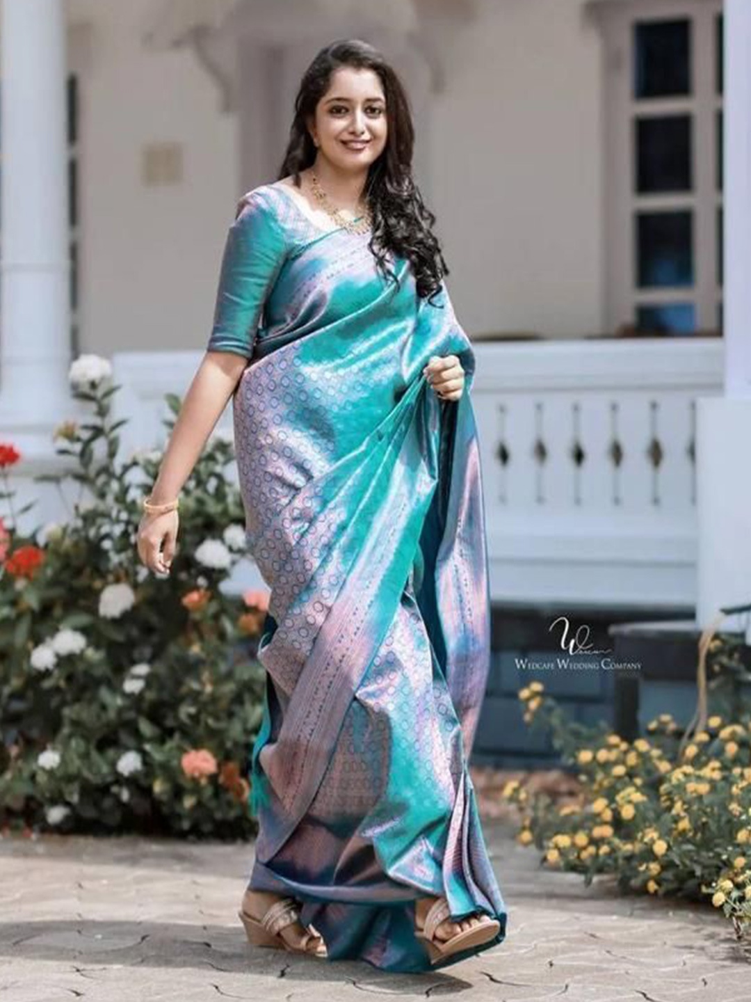 

bansari textiles Woven Design Zari Banarasi Saree, Blue