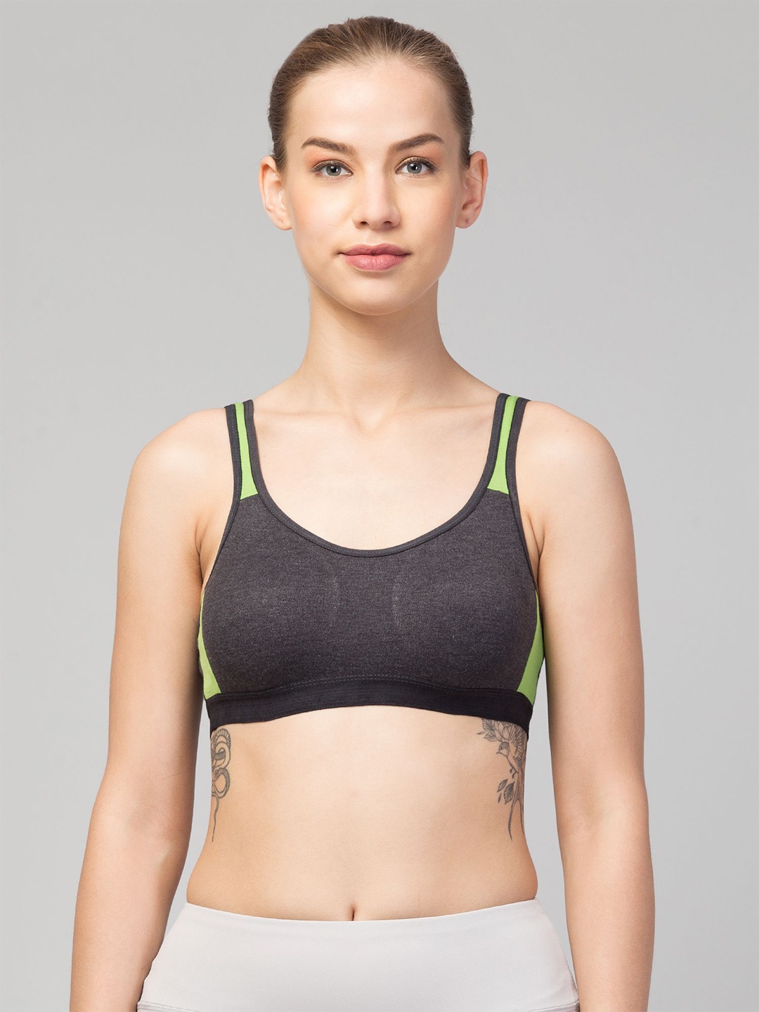 

CKARFE Women T-shirt Full Coverage Seamless Cotton Gym Bra, Green
