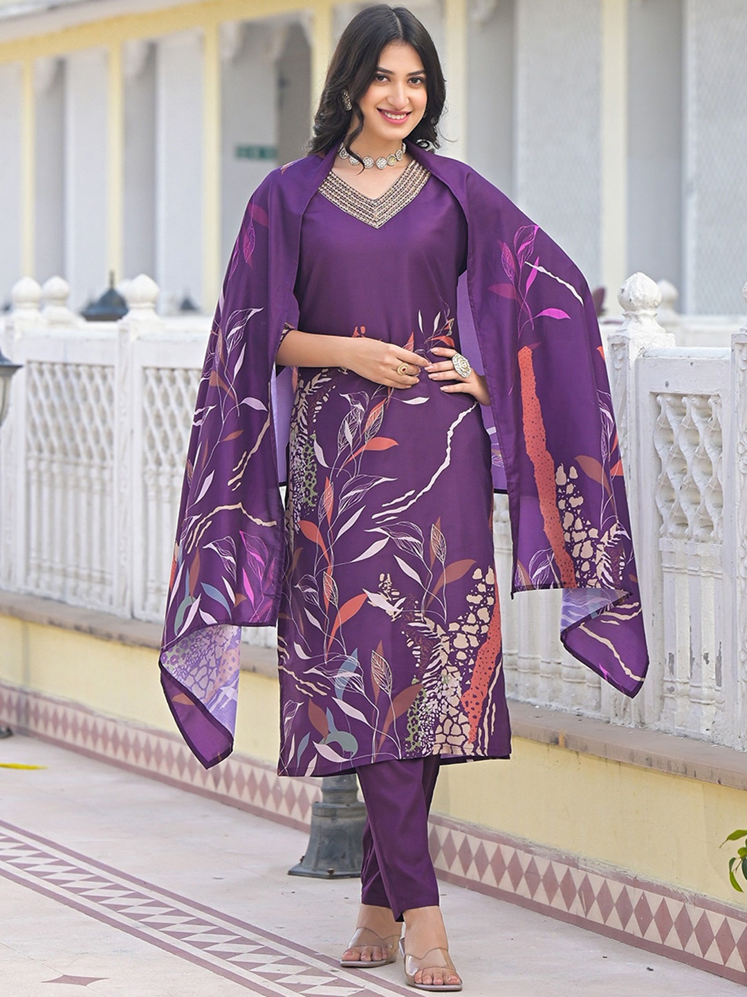 

Anouk Purple Floral Printed V-neck Straight Kurta With Trousers And Dupatta