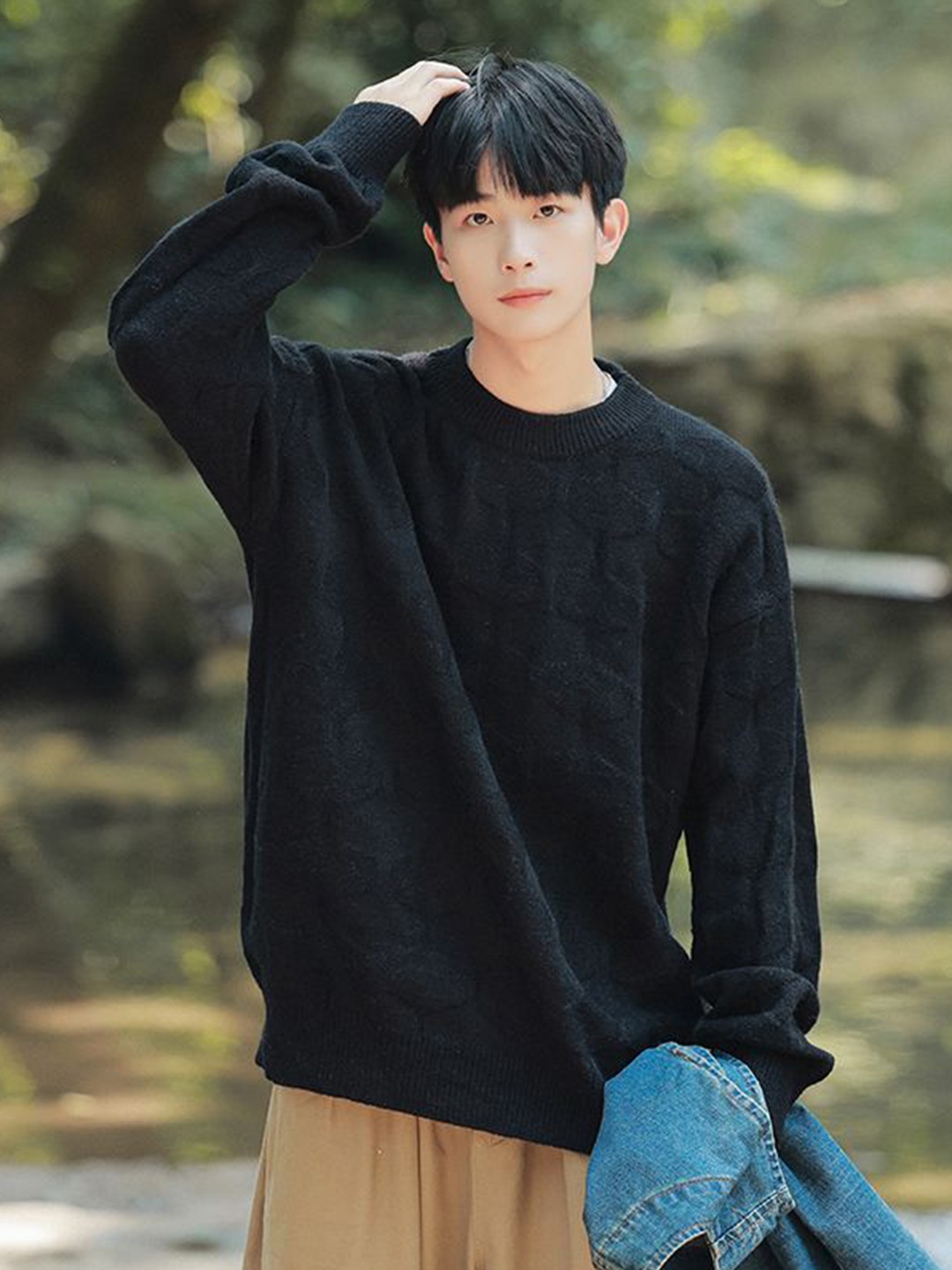 

StyleCast x Revolte Men Longline Pullover, Black