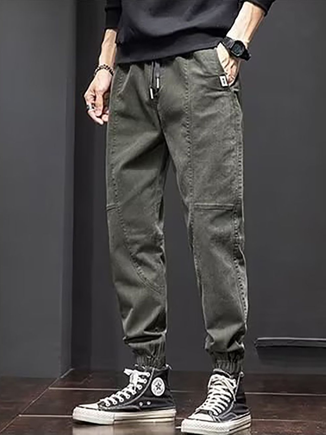 

StyleCast x Revolte Men Loose Fit Mid-Rise Joggers Trousers, Green