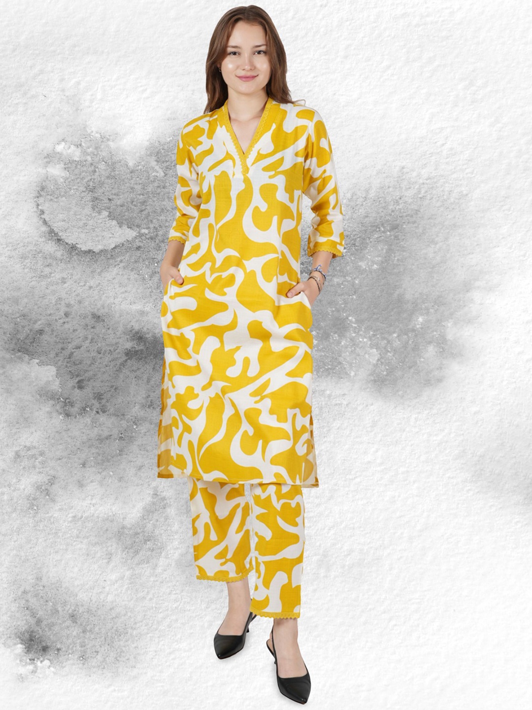 

NEYSA Abstract Printed V-Neck Pure Cotton Tunic And Palazzo, Yellow