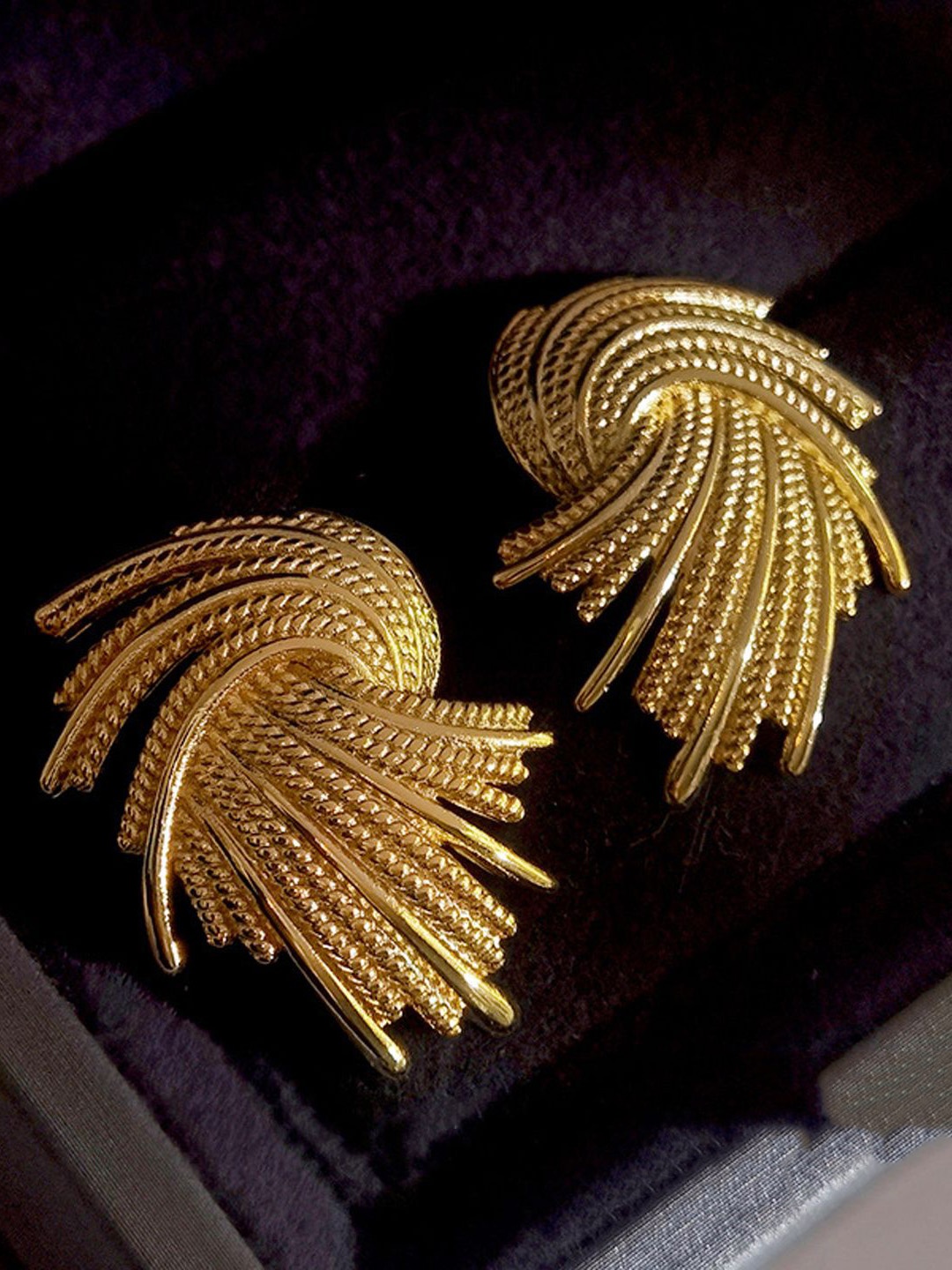 

Just Lil Things Contemporary Drop Earrings, Multi