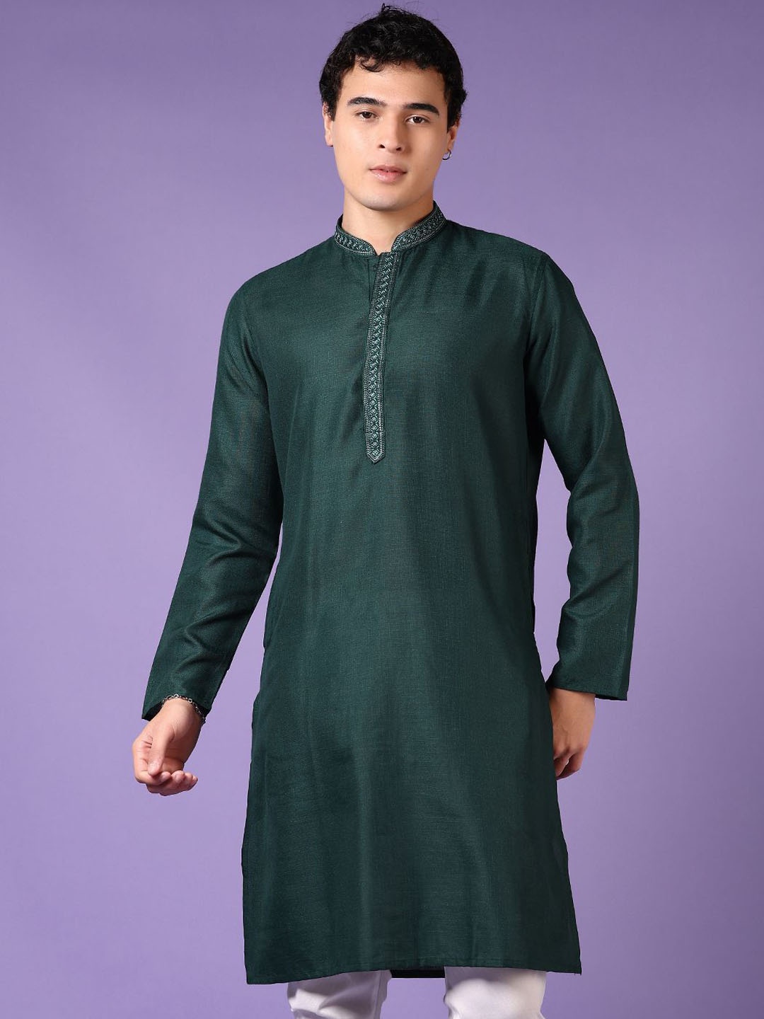 

V-Mart Mandarin Collar Long Sleeves Straight Kurta, Green