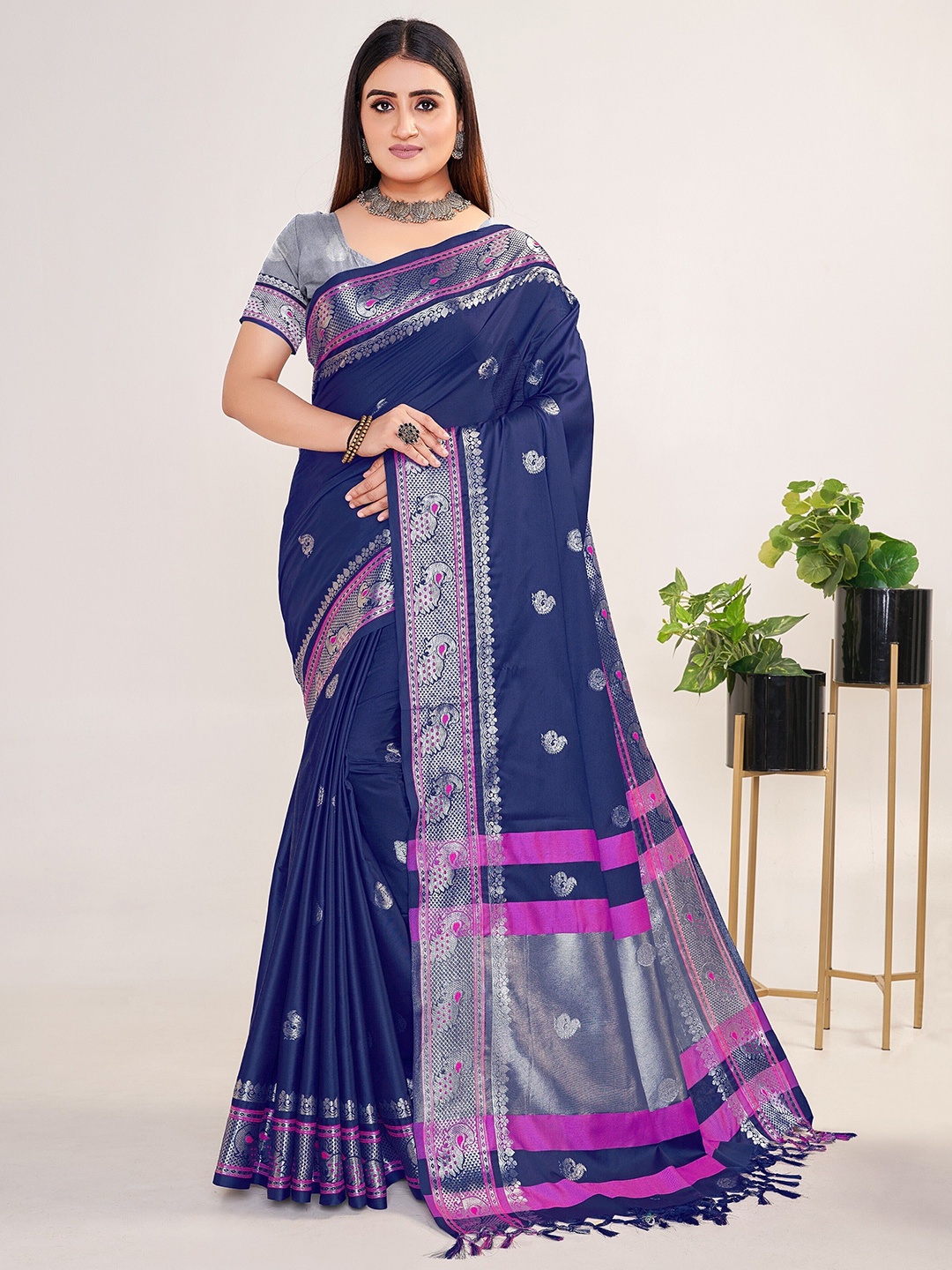 

bansari textiles Woven Design Paithani Saree With Blouse Piece, Blue