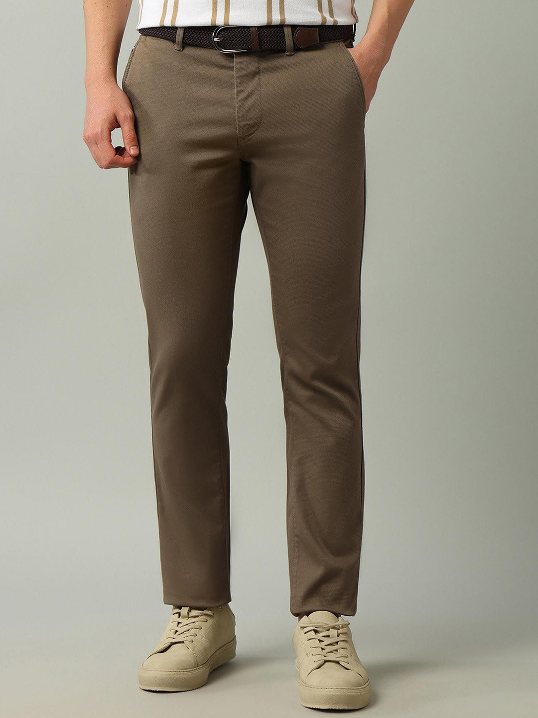 

Arrow Sport AutoFlex Mid Rise Slim Fit Trousers, Brown