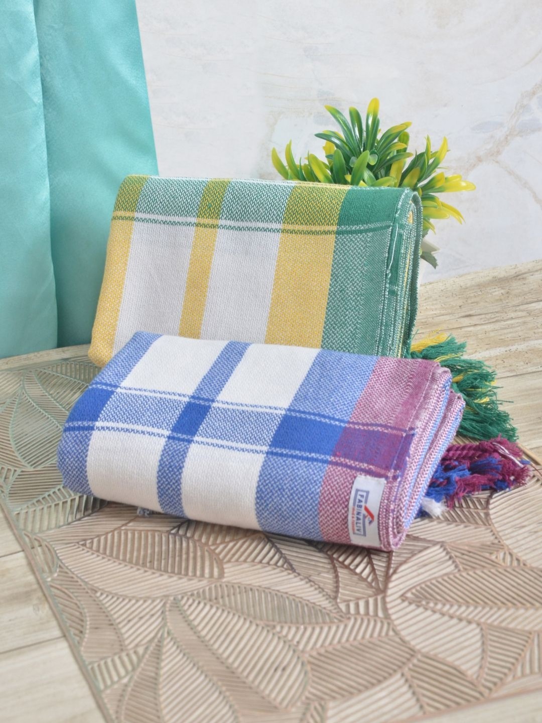 

FABINALIV White & Blue 2 Striped Cotton 225 GSM Bath Towel
