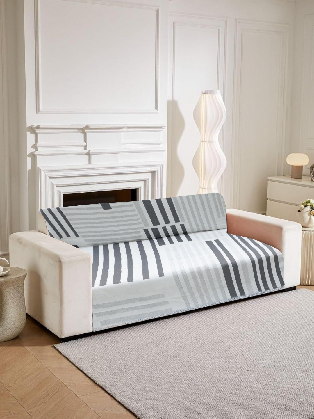 

HomeCloud Grey & White Striped 1 Seater Reversible Sofa Cover