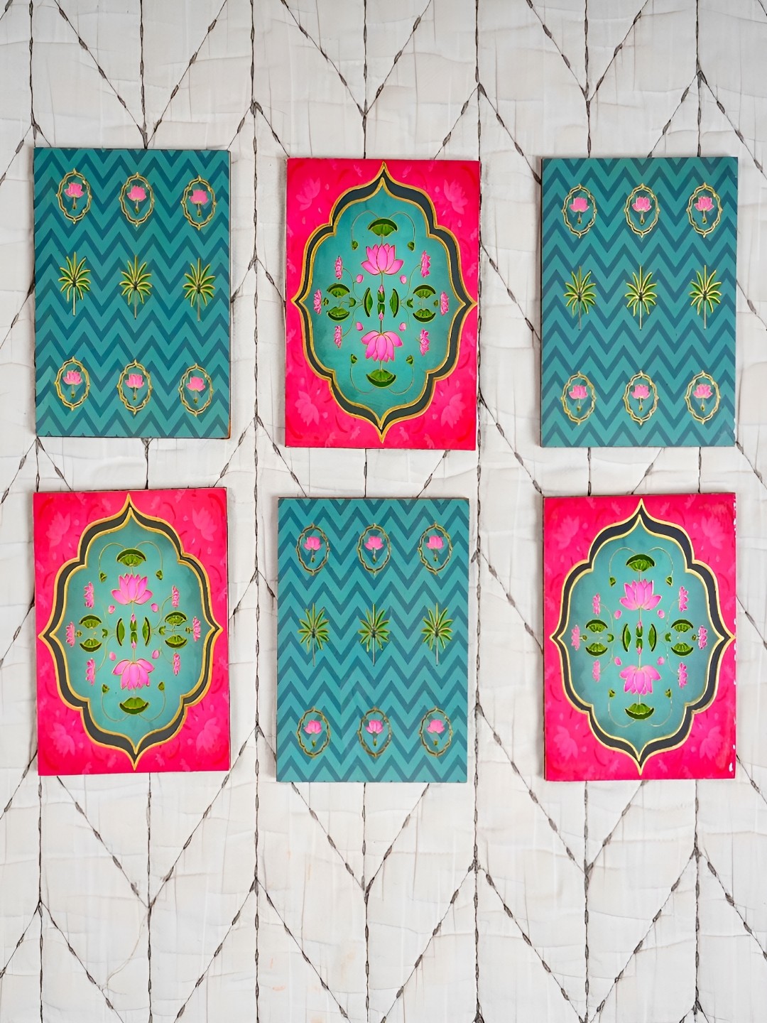 

Homewards Blue & Pink 6 Pieces Wooded Square Floral Printed Coasters