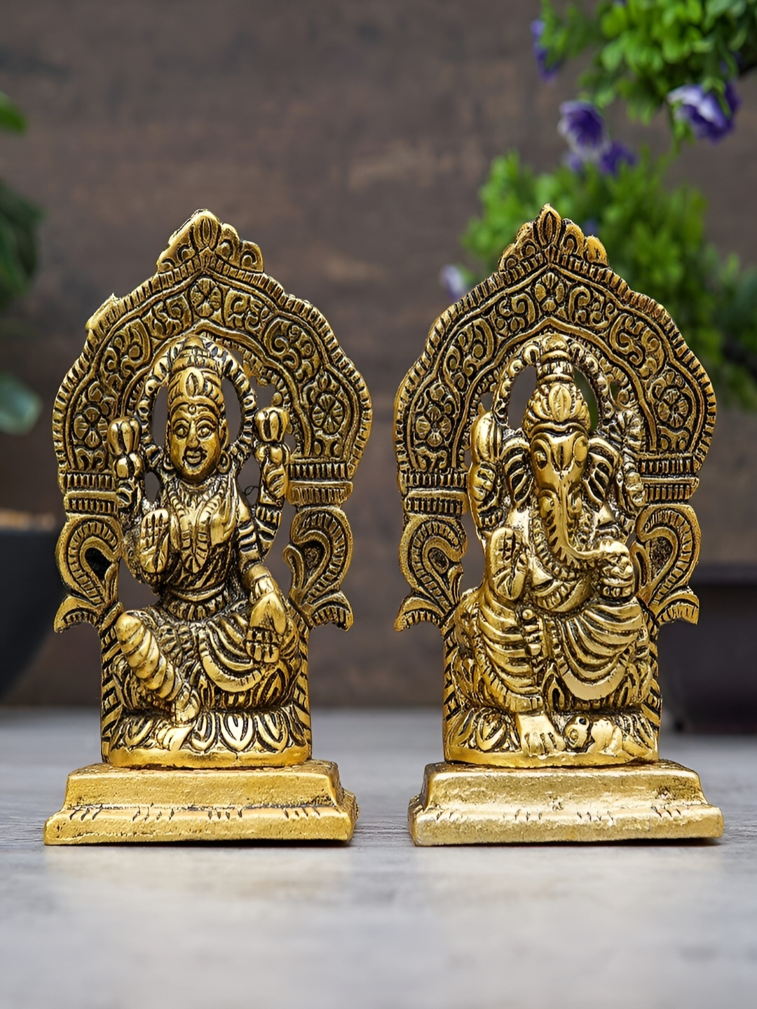 

Craftlayout Gold-Toned 2 Pieces God Ganesha and Goddess Laxmi Religious Idol Showpieces