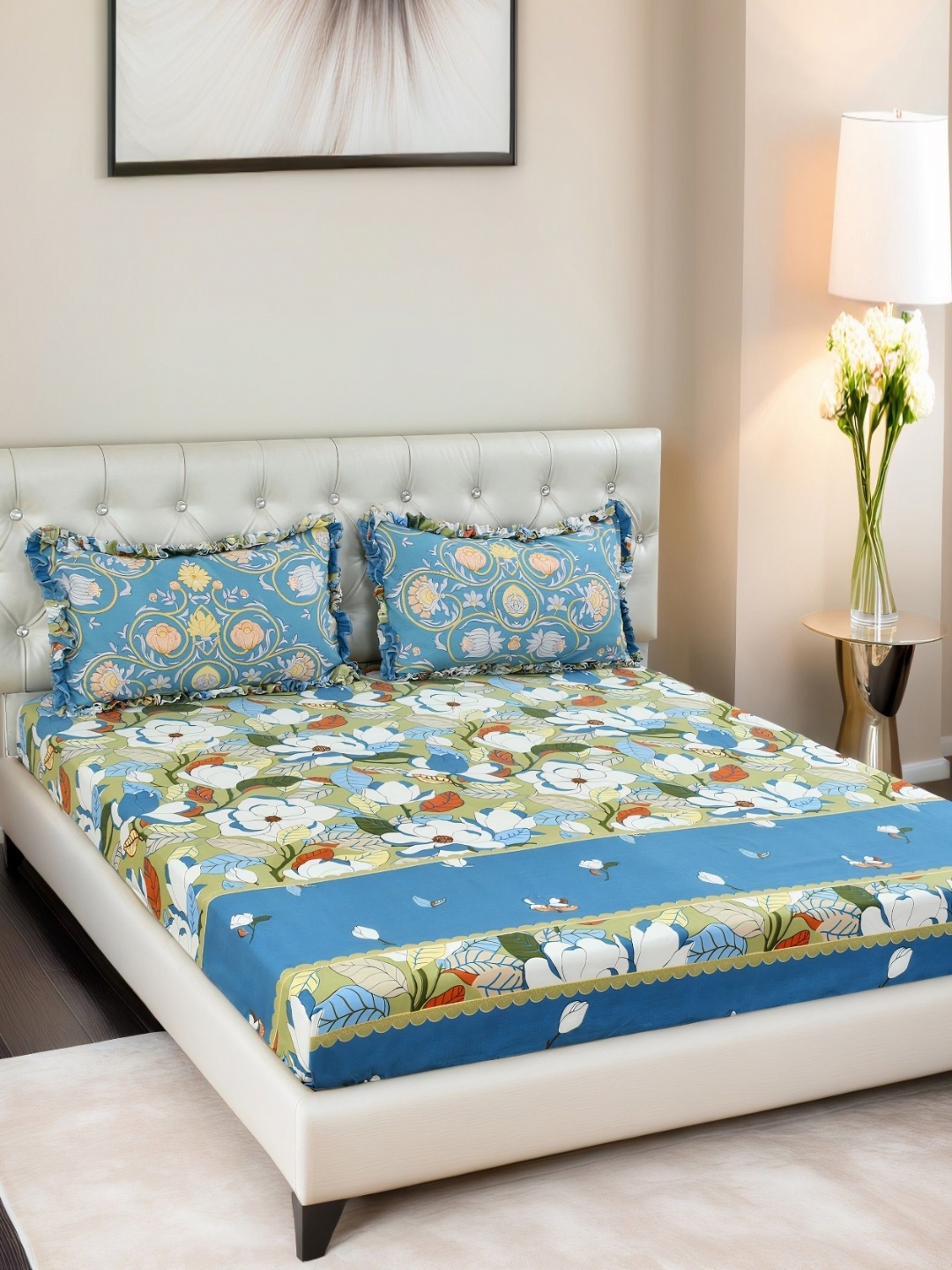 

Innovative Edge Blue Floral 160 TC King Bedsheet with 2 Pillow Covers