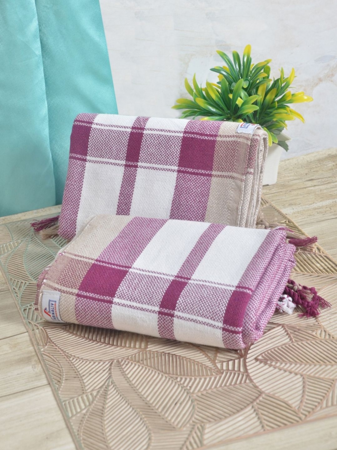 

FABINALIV White & Purple 2 Striped Cotton 225 GSM Bath Towel