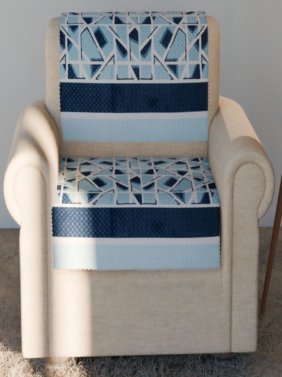 

Fashion Throw Blue & White 2 Pieces Printed Velvet Sofa Covers