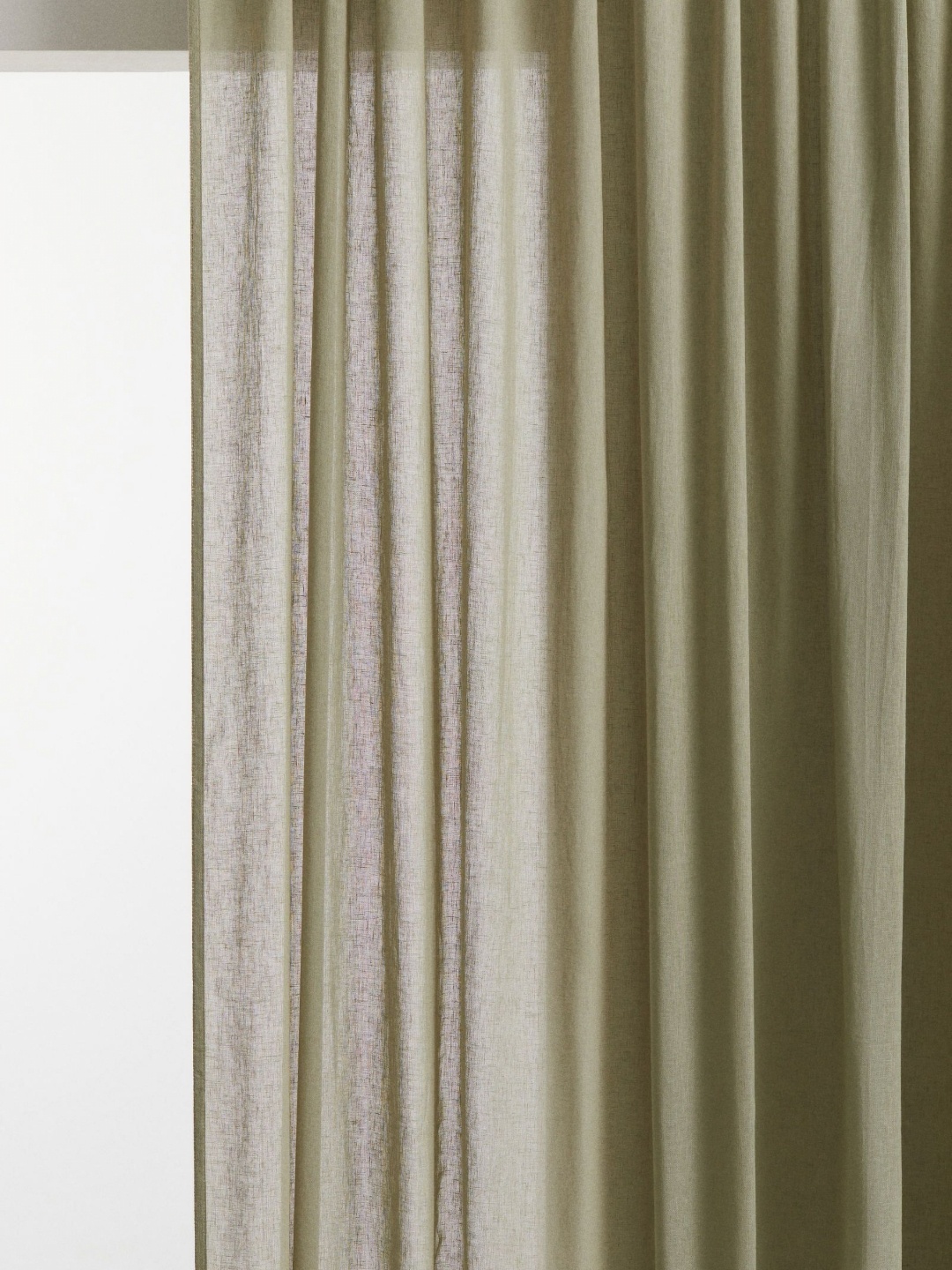 

H&M 2-Pack Linen-Blend Curtain Lengths, Green