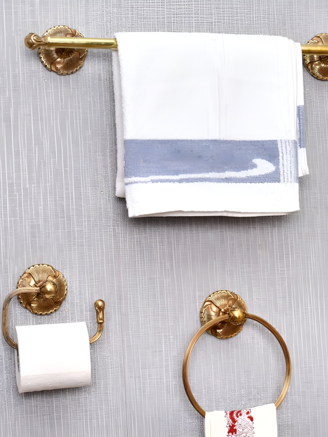 

Indianshelf Bronze-Toned 4 Piece Textured Brass Bath Accessories Set