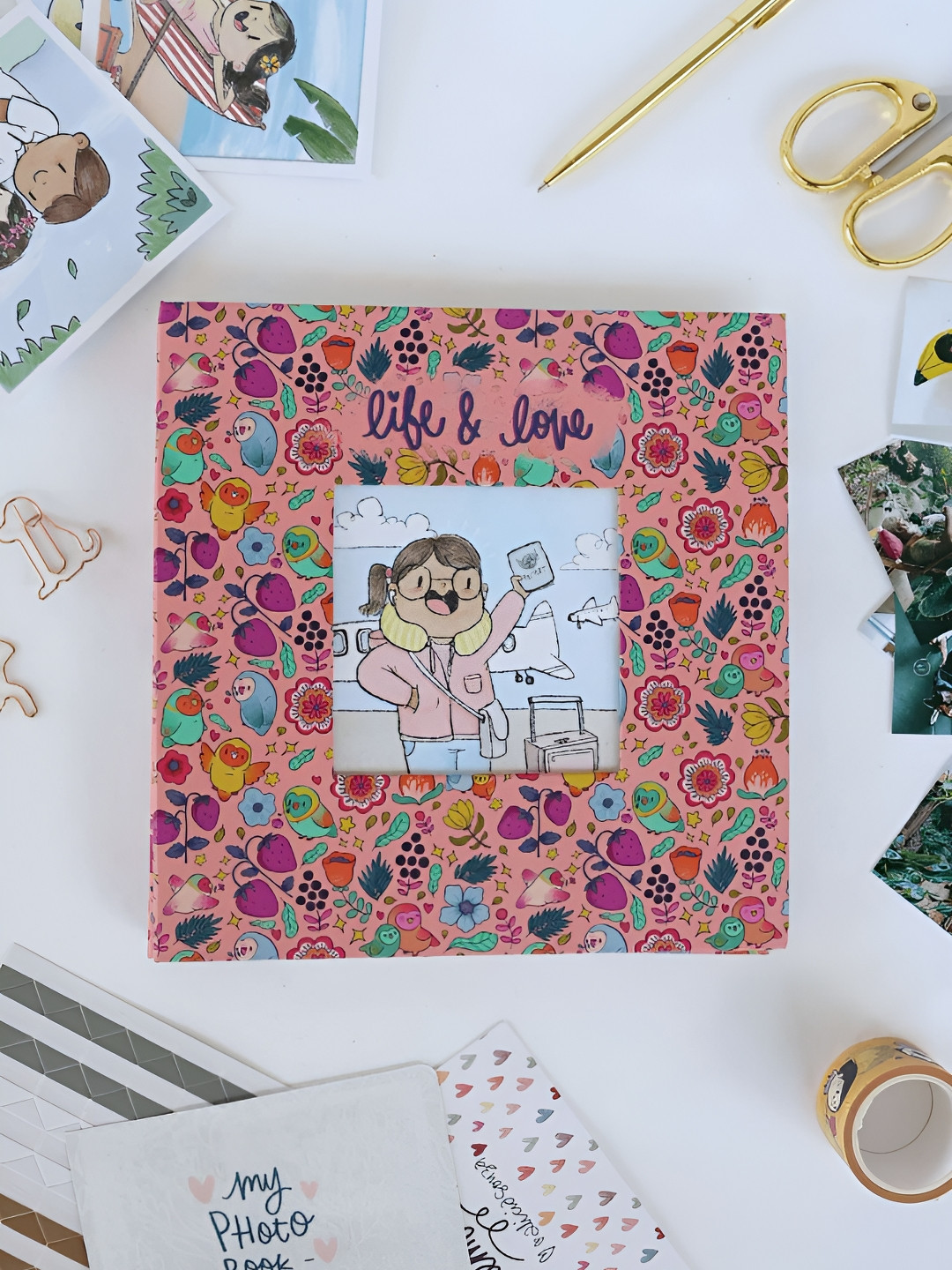 

Alicia Souza Pink & Green Printed Life & Love Mini Photo Album With Box