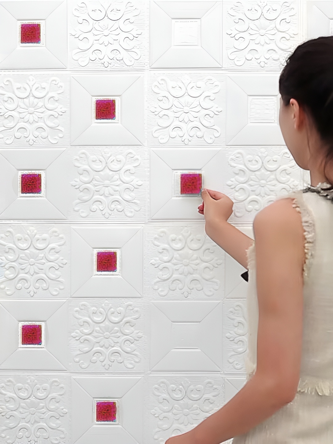 

ANNA CREATIONS White & Red Floral Printed Self-Adhesive Wallpaper
