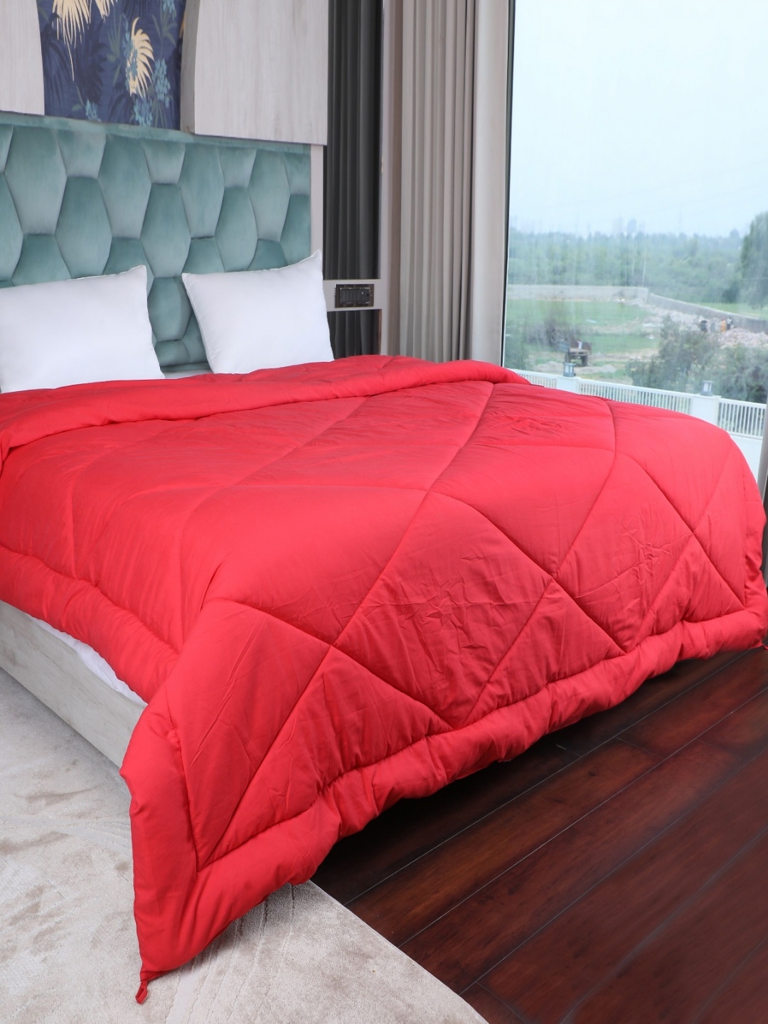 

AJISH Red Mild Winter 233 GSM Single Bed Comforter