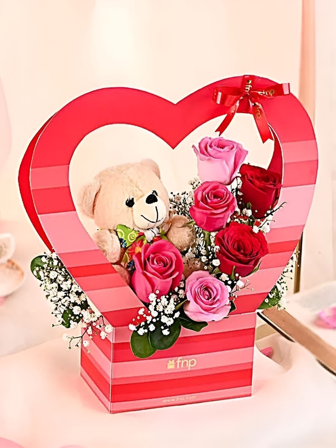 

fnp 6-Pcs Red Roses Fresh Flowers Bouquet With Teddy Bear