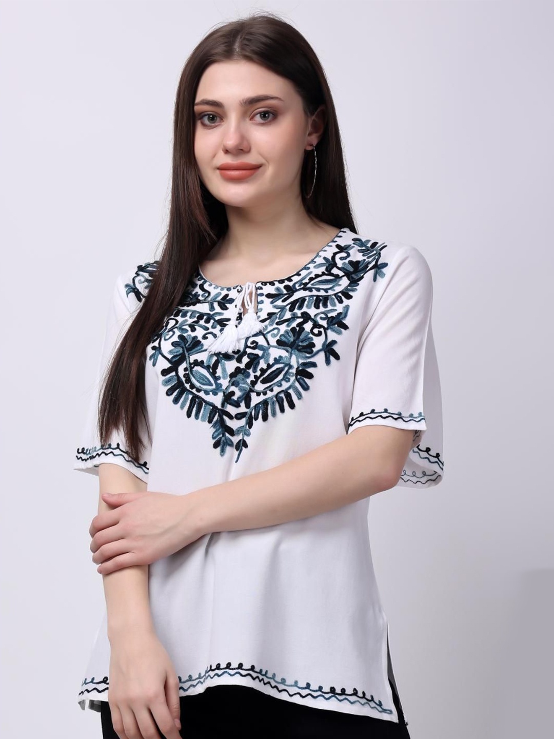 

VAAMII Women Floral Embroidered Top, White