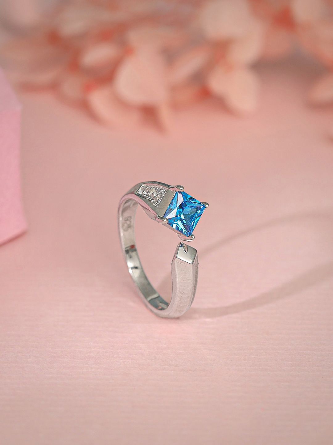 

GIVA 925 Silver Rhodium-Plated Cubic Zirconia Studded Bright Azure Adjustable Finger Ring