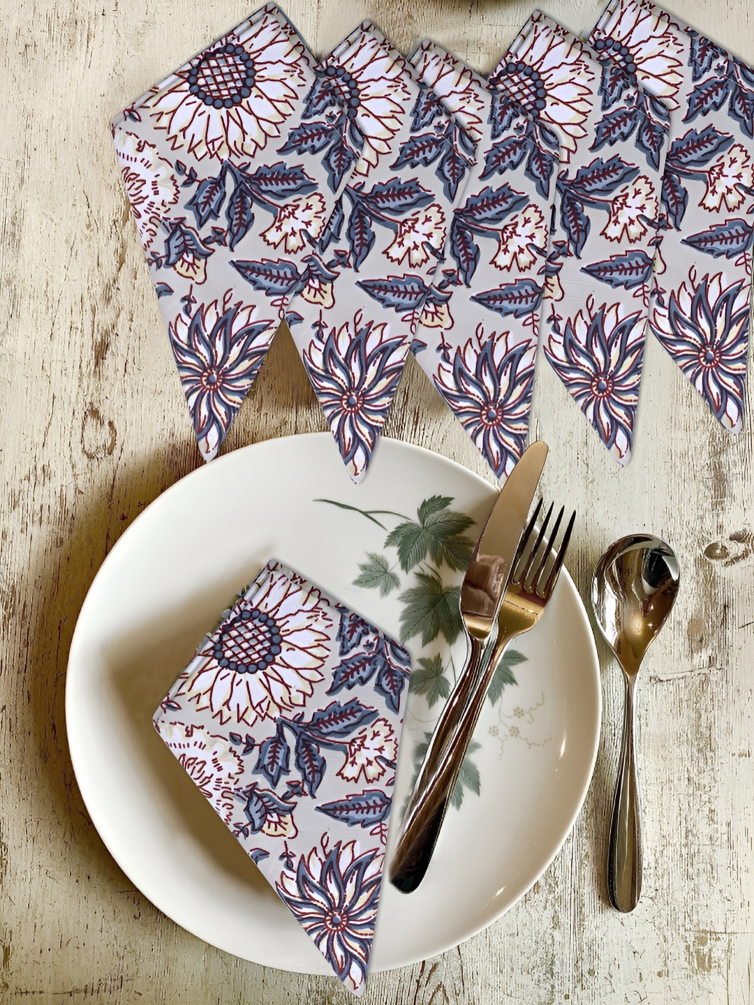 

Texstylers Beige & Blue 6 Pieces Floral Printed Pure Cotton Table Napkins