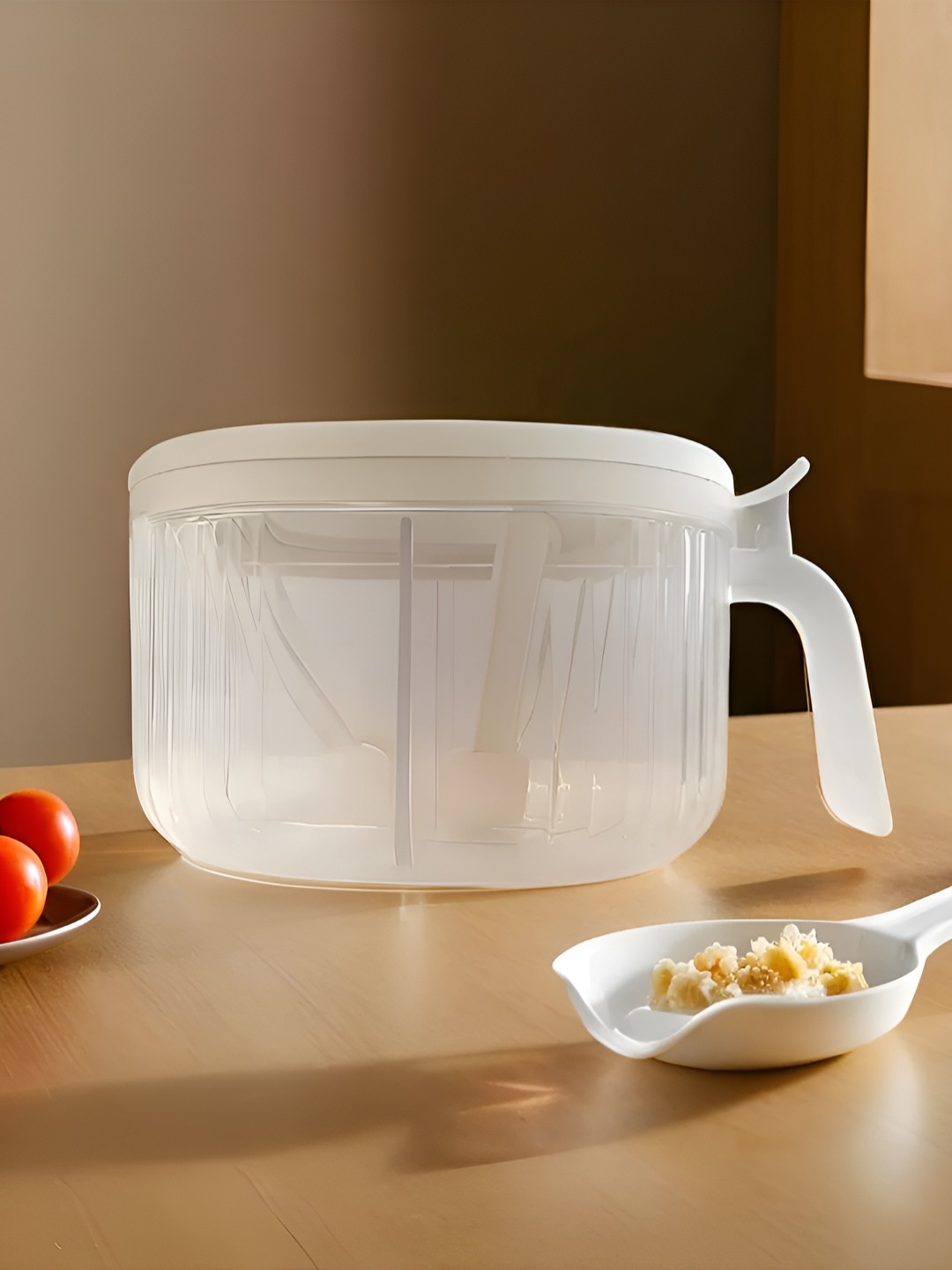 

DecorTwist White 4-Compartment Easy to Clean Container