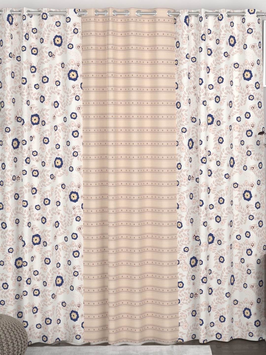 

CHHAVI INDIA Peach-Coloured & White Set of 3 Floral Door Curtain
