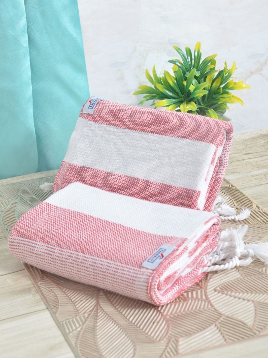 

FABINALIV Red & White 2 Striped Cotton 225 GSM Bath Towel