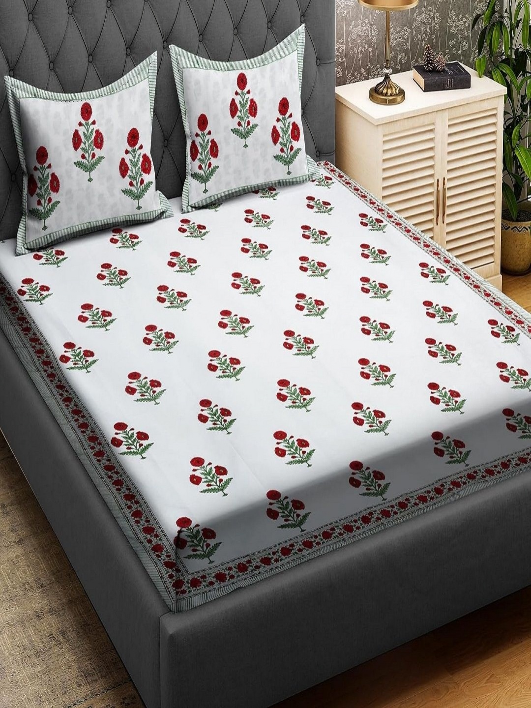 

Myntra Elegant Homes RR Creations White Floral 400 TC King Bedsheet Set 2.28 m x 2.74 m