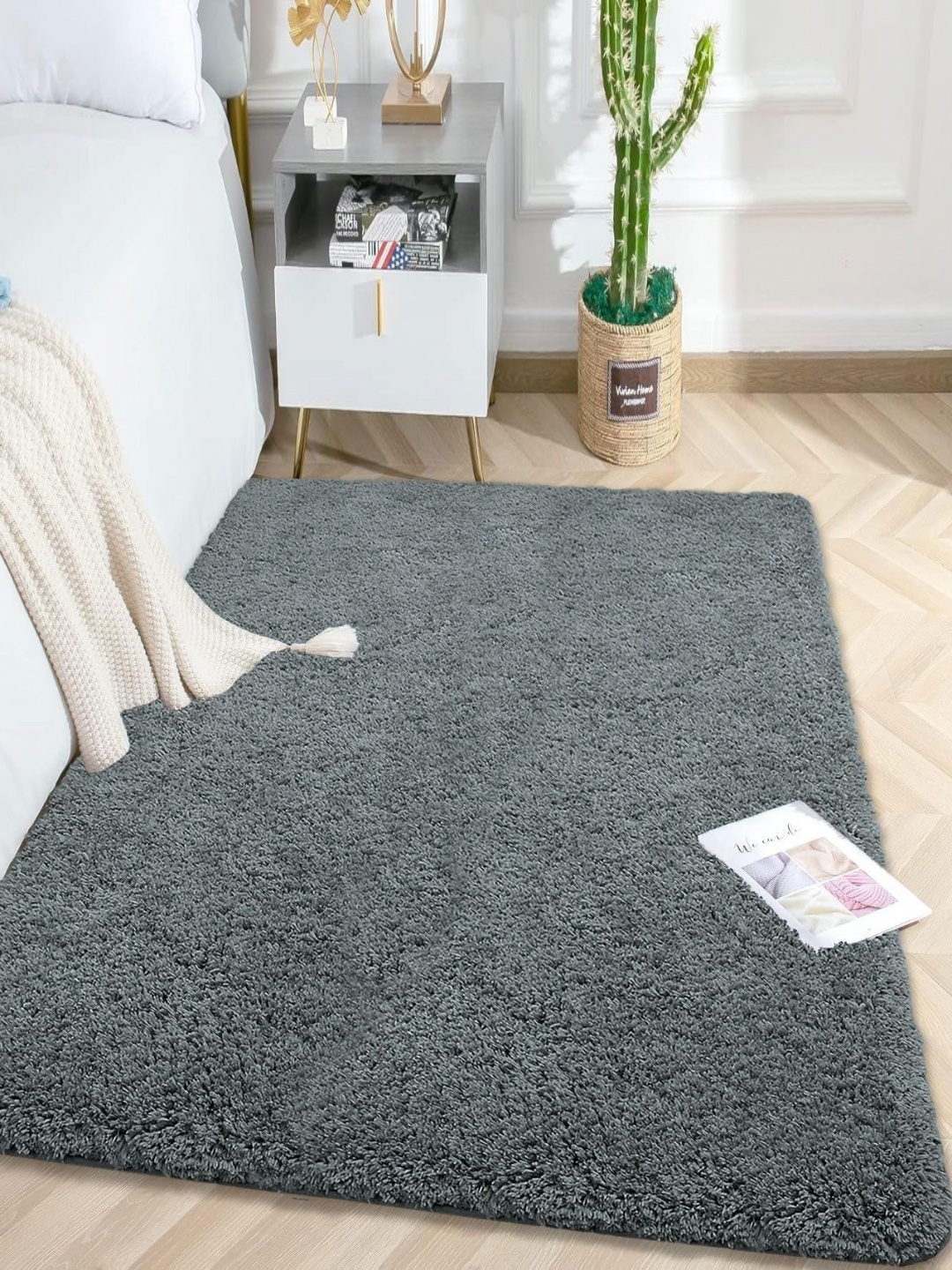 

LUXEHOME INTERNATIONAL Grey Solid Anti-Skid Other Carpet