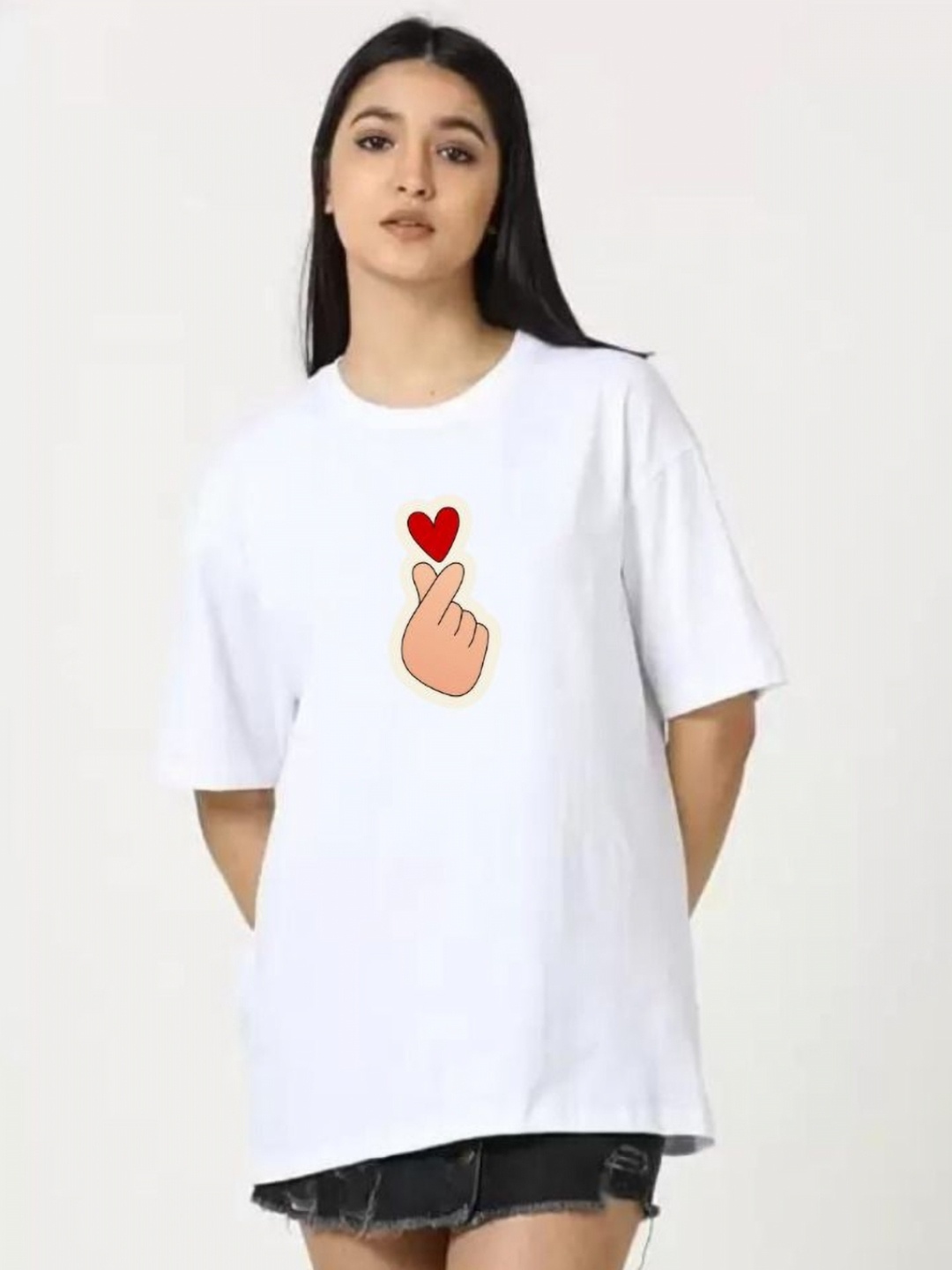 

SALUJA FABRICS Women Printed Drop-Shoulder Sleeves Applique T-shirt, White
