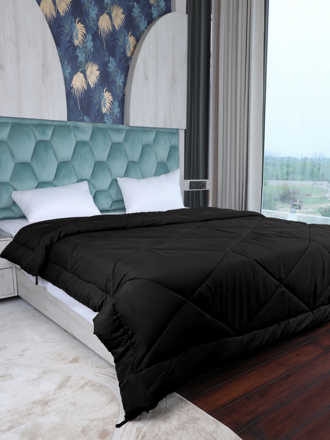 

AJISH Black Mild Winter 233 GSM Double Bed Comforter