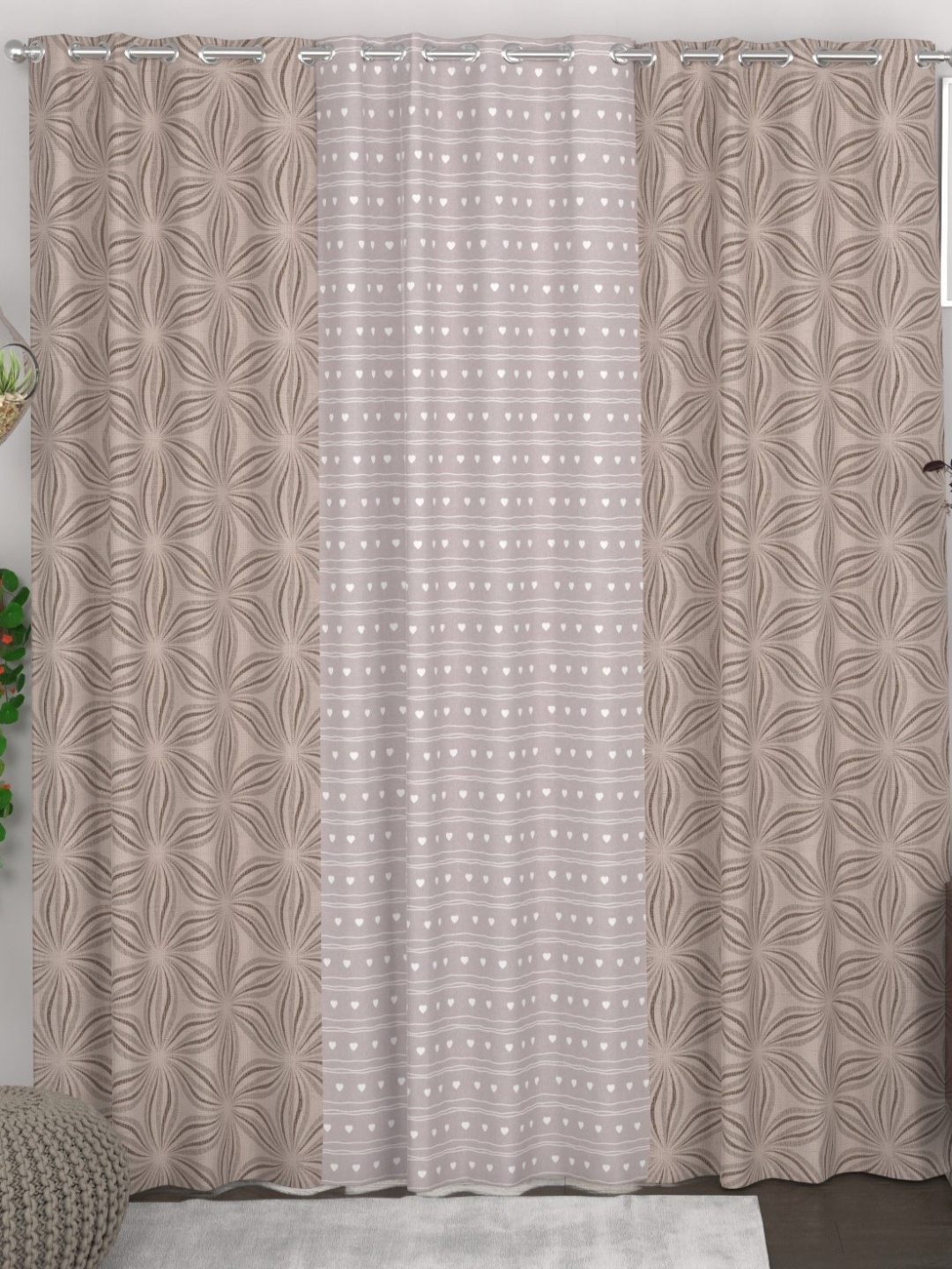 

CHHAVI INDIA Grey & Brown Set of 3 Floral Door Curtain