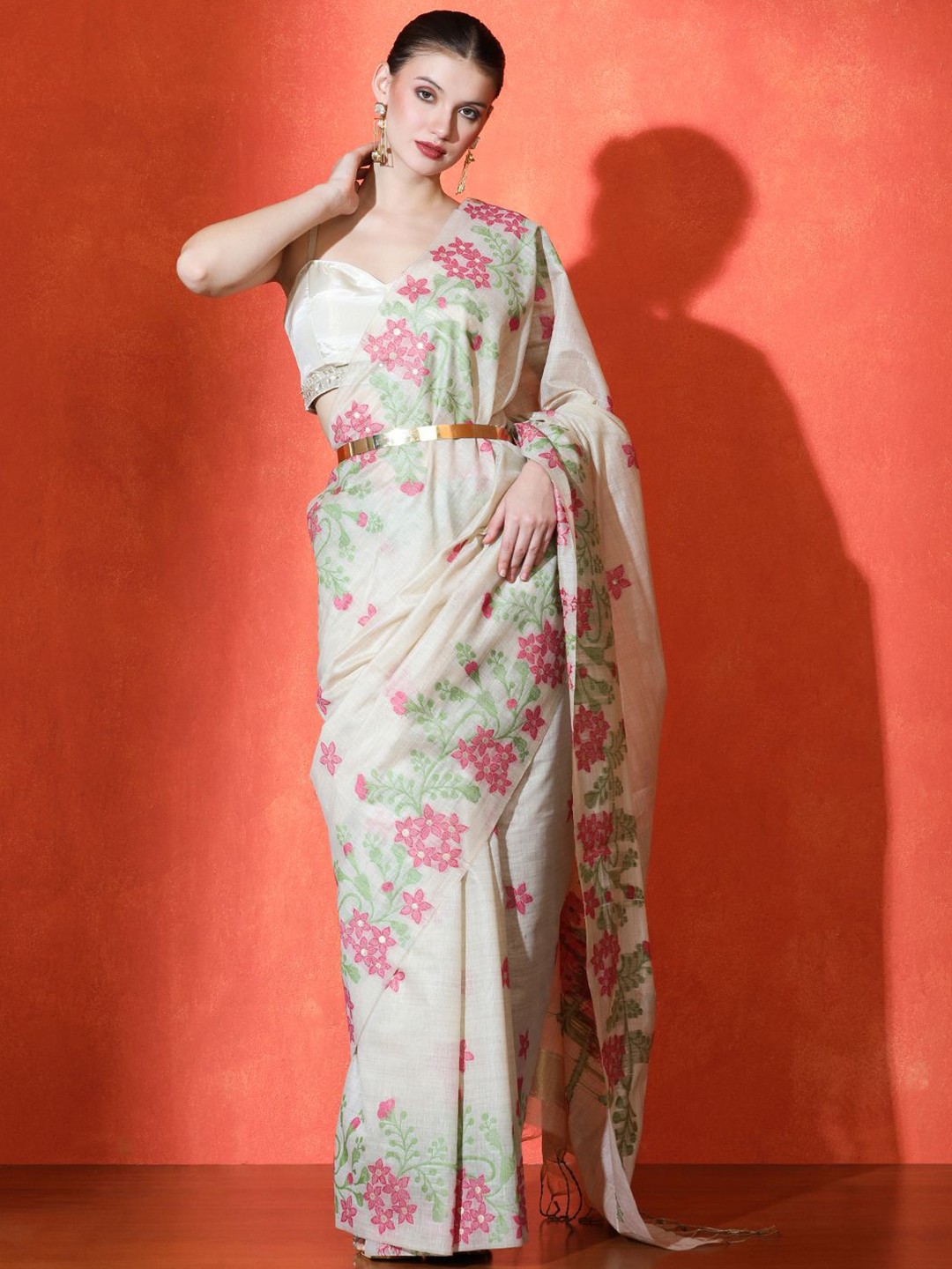 

SARHA Woven Design Linen Saree, Cream