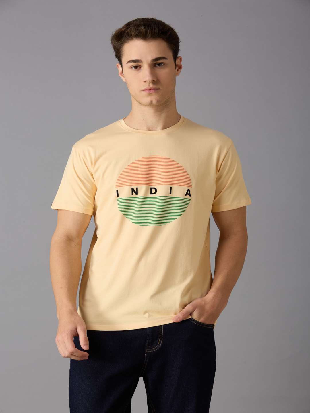 

Autumn Hues Men Graphic Printed Round Neck Cotton T-shirt, Cream