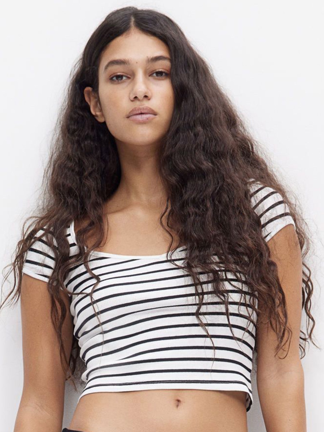 

H&M Ribbed Sweetheart-Neck T-shirt, White