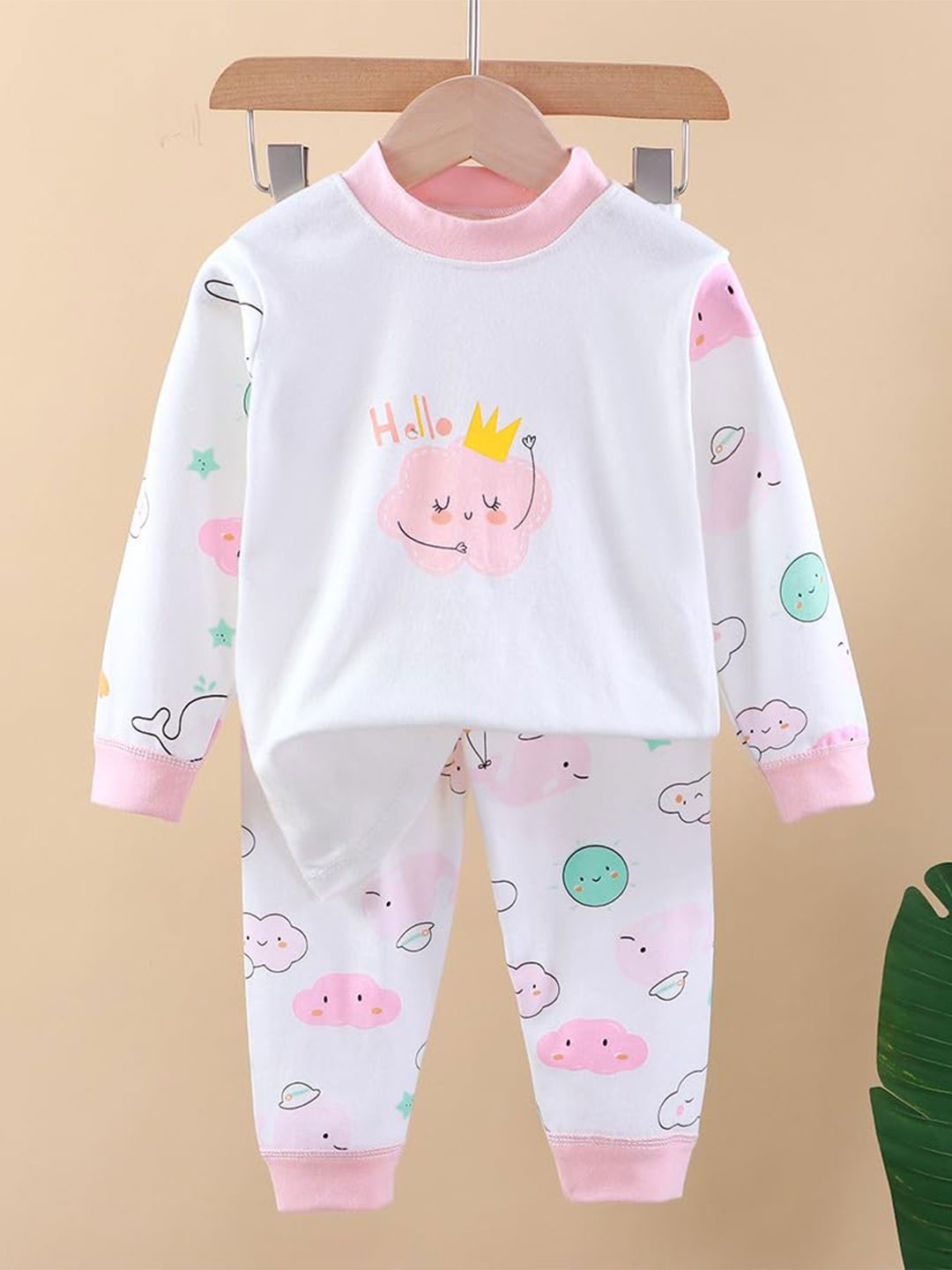

Bold N Elegant Girls Printed Pure Cotton Sweatshirt With Joggers, Pink