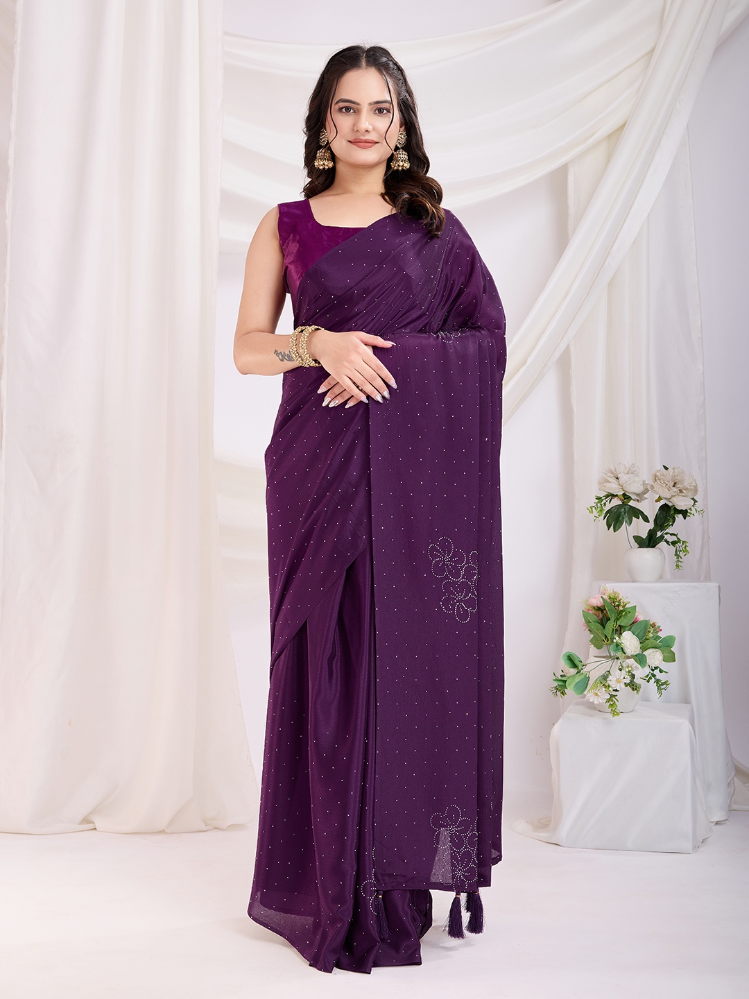 

HERE&NOW Embellished Beads and Stones Ready to Wear Saree, Purple