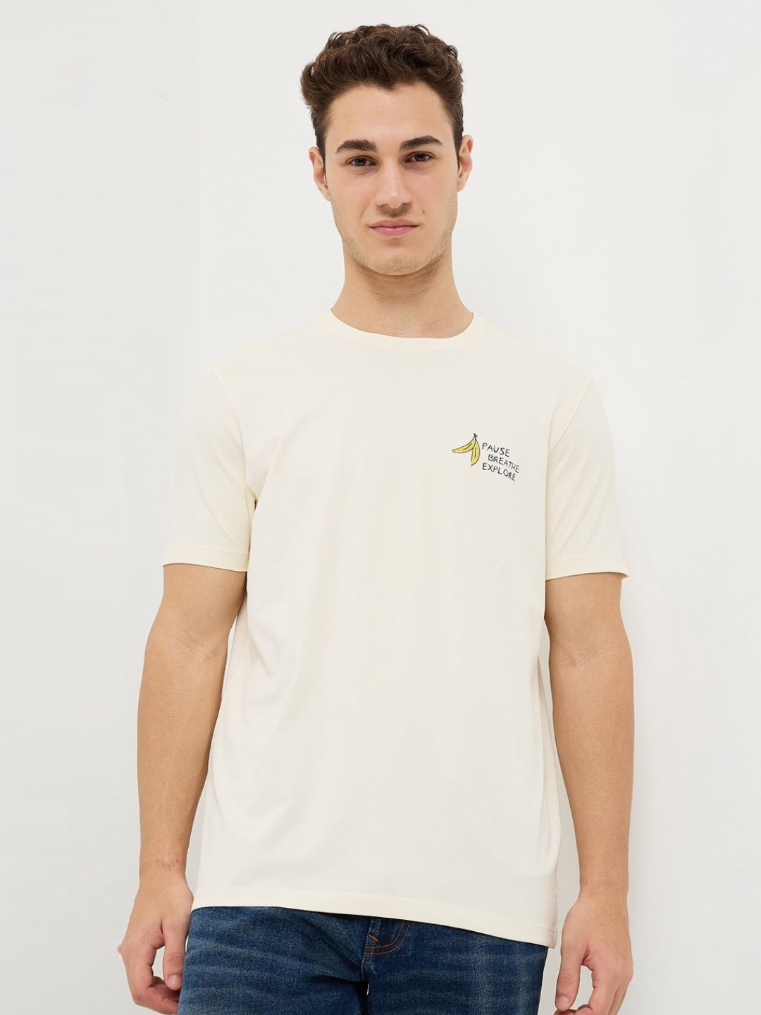 

SPYKAR Men Graphic Printed Round Neck Cotton Slim Fit T-shirt, Off white
