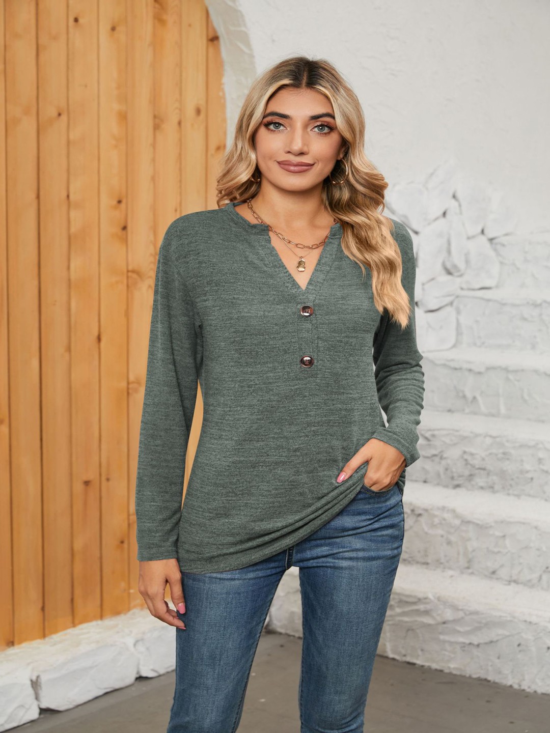 

StyleCast x Revolte Women V-Neck Solid Longline Top, Green