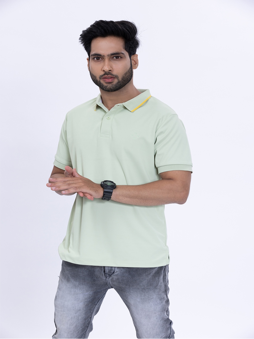 

HOUSE OF RS Men Solid Polo CollarT-shirt, Green