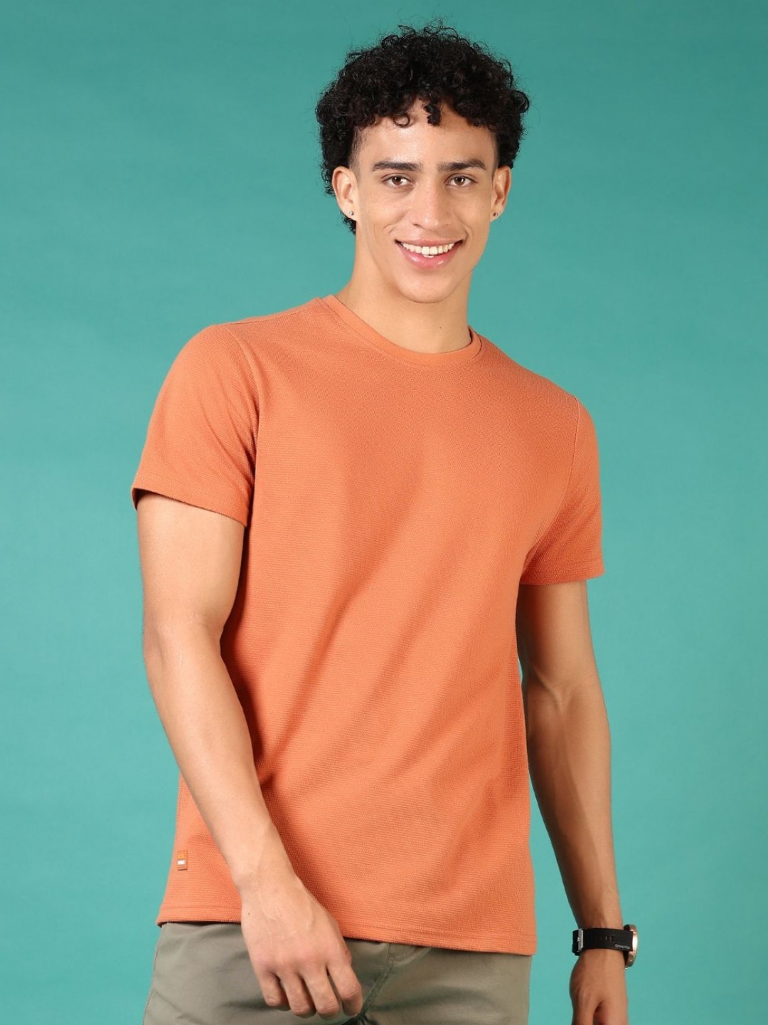 

V-Mart Men Solid Round Neck Cotton T-shirt, Rust