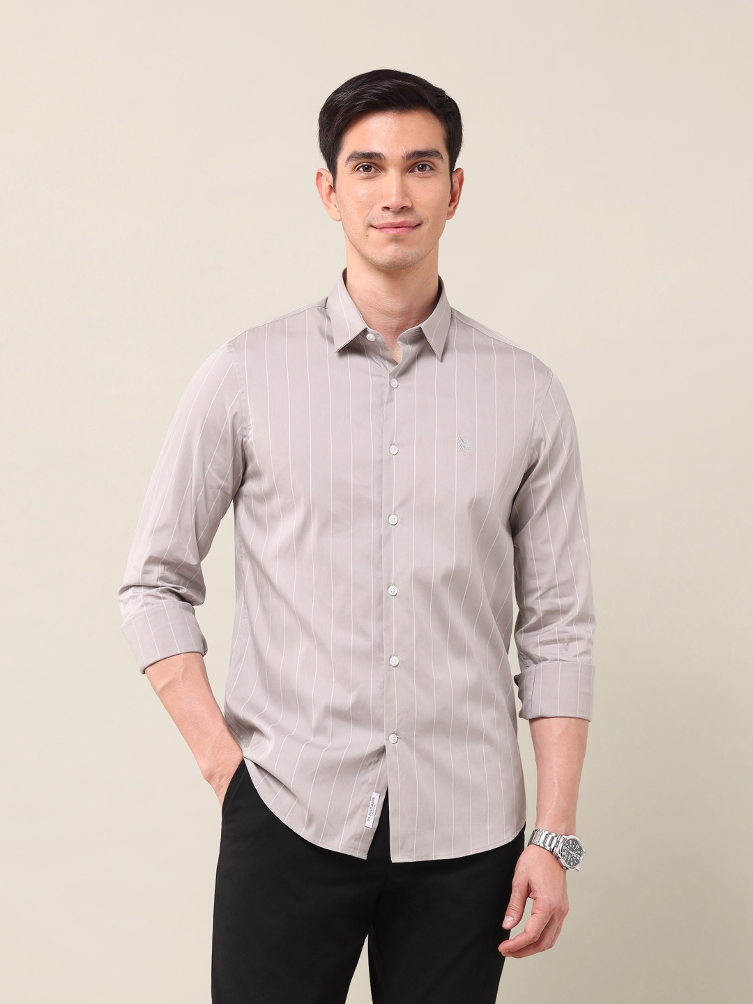 

U.S. Polo Assn. Men Classic Slim Fit Spread Collar Vertical Striped Cotton Casual Shirt, Grey